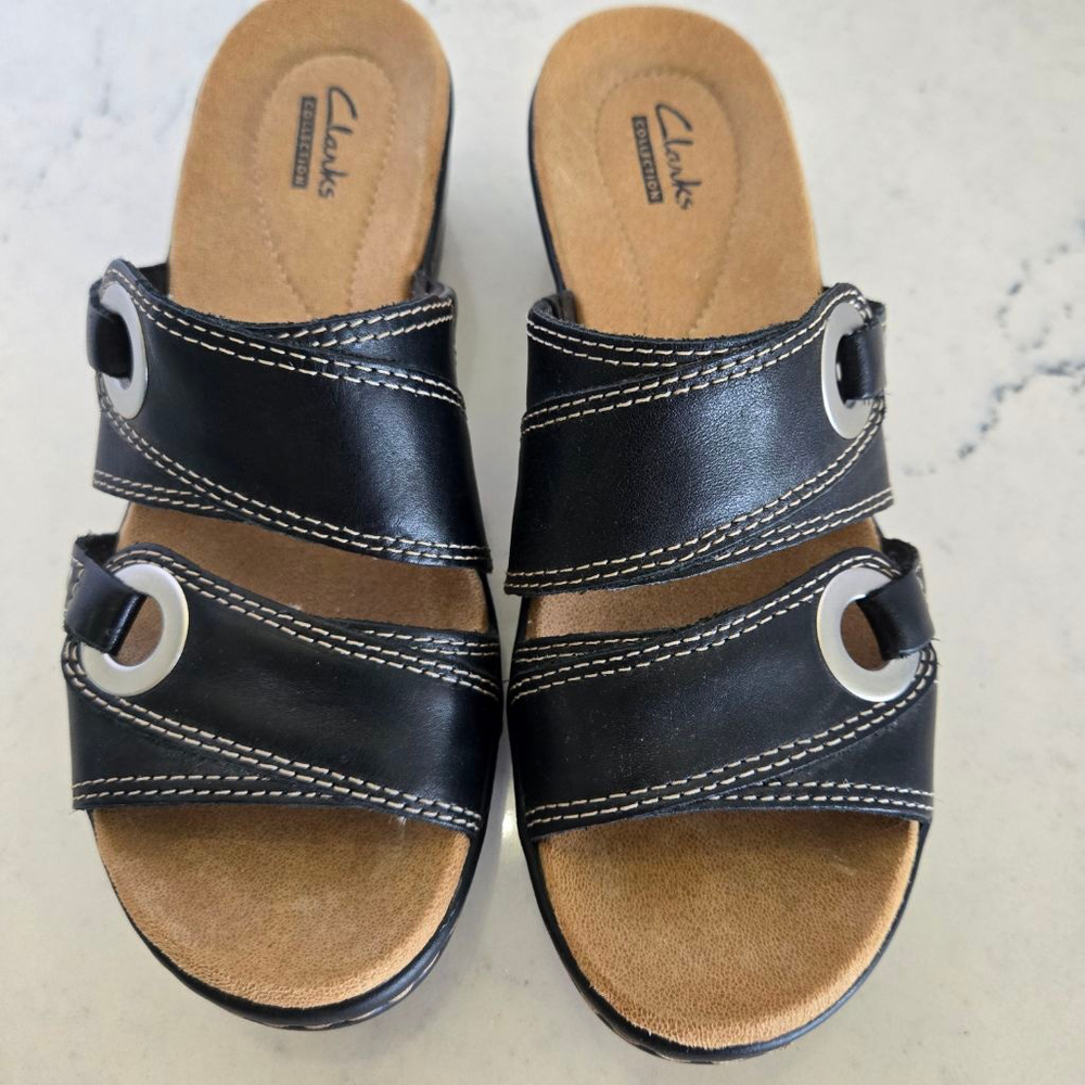 Women's Clarks Black Lexi Willow Leather Collection Sandals Size 6